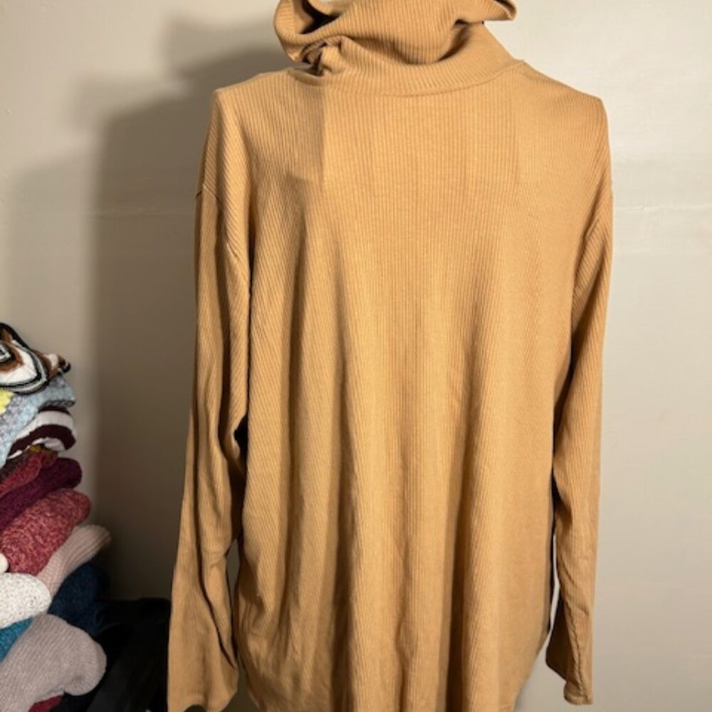 size 4x 4 x  casual dress light weight tee shirt womens tan turtle neck t
